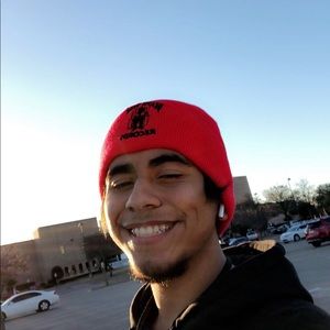 Meet your Posher, Alejandro